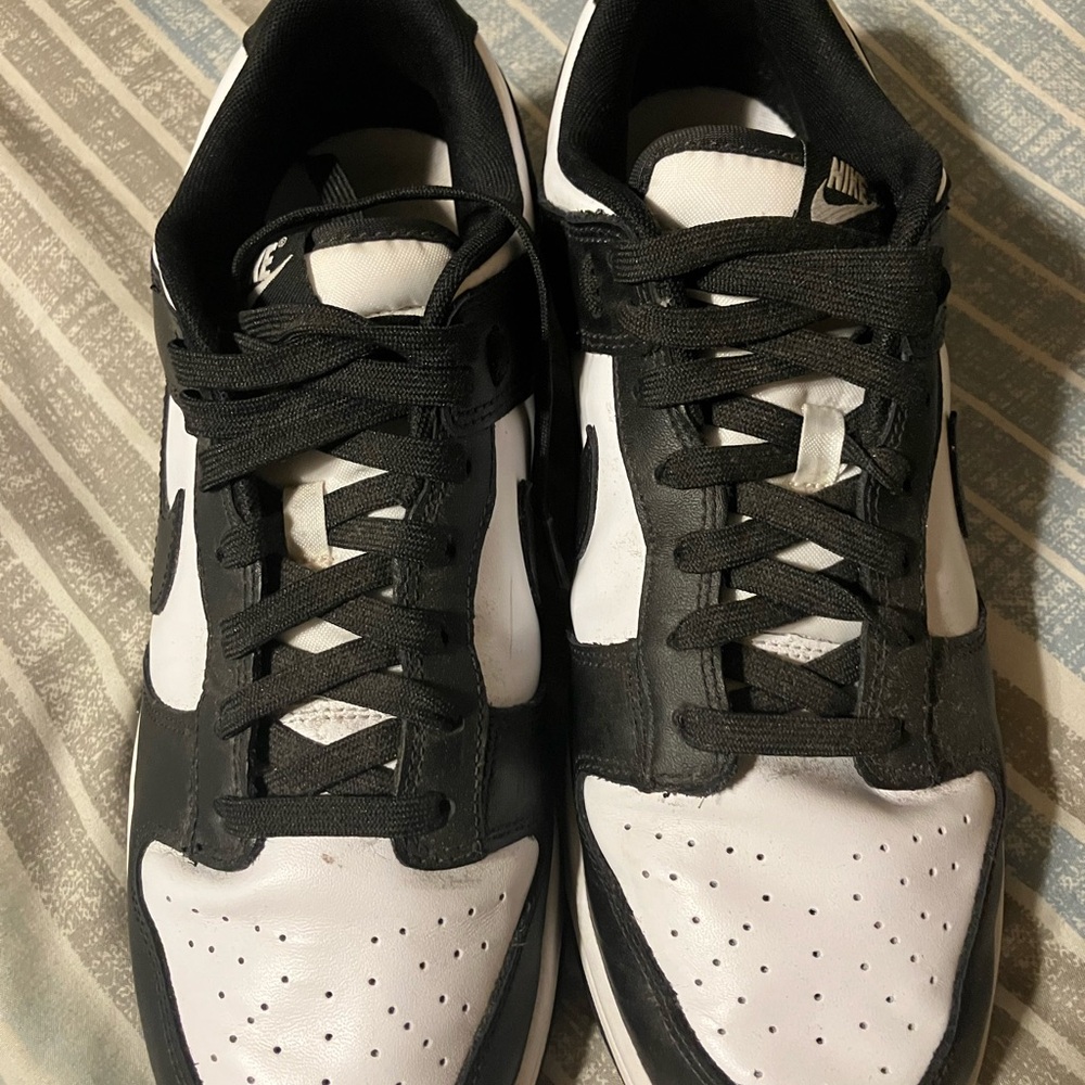 Nike Black and White Athletic Shoes